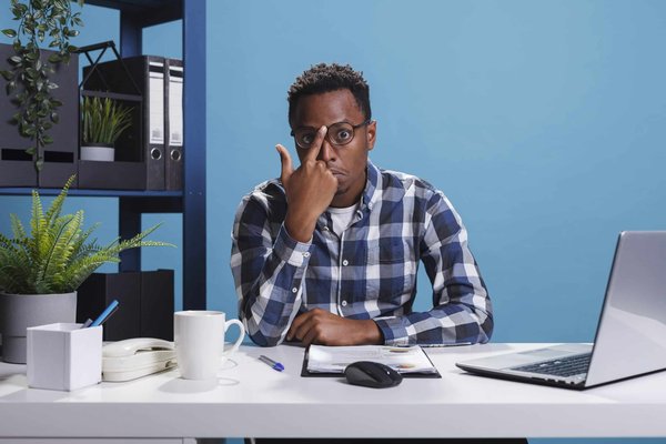 les controverses et débats actuels dans le domaine de la politique