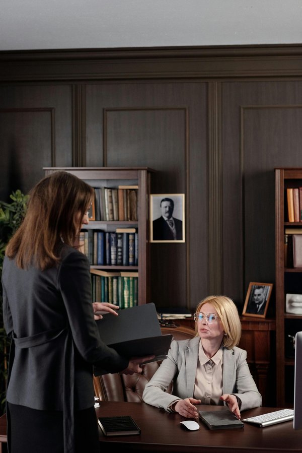 L'utilité de l'intervention d'un huissier de justice à Corbeil Essonnes